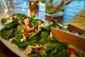 dinnertainment-salad banner